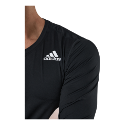 ADIDAS Techfit Compression Long Sleeve Top Black 7 ADIDAS Techfit Compression Long Sleeve Top Black -Takit Myyntikauppa 09454 32 004